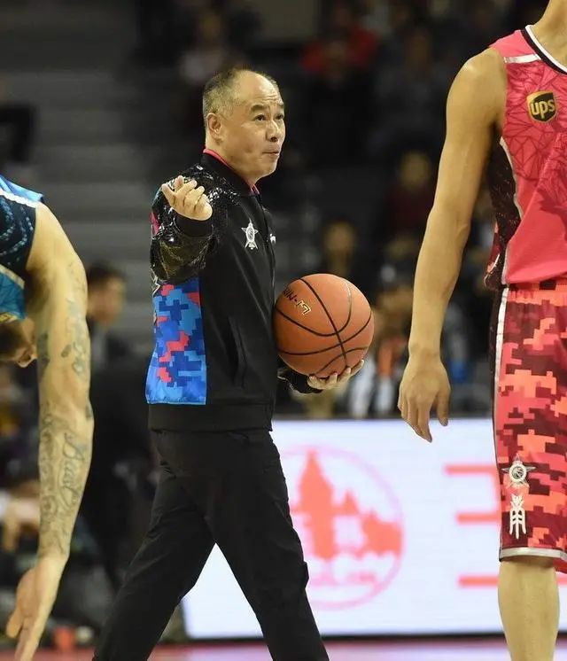  那不勒斯连胜遭终结，榜首之争白热化  